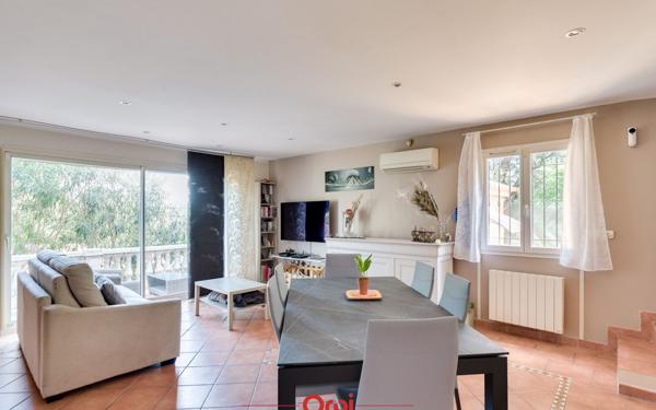 Maison à vendre    5 pièces • 132 m2 Marseille 12