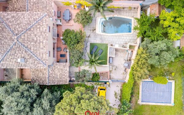 Maison à vendre    5 pièces • 132 m2 Marseille 12