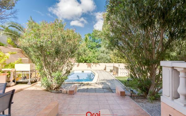 Maison à vendre    5 pièces • 132 m2 Marseille 12