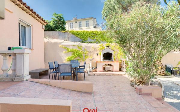 Maison à vendre    5 pièces • 132 m2 Marseille 12