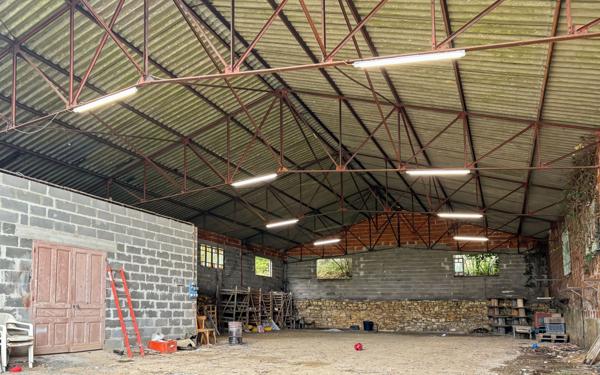 Maison à vendre    6 pièces •  Razac-sur-l'Isle