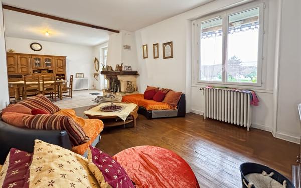 Maison à vendre    6 pièces •  Razac-sur-l'Isle