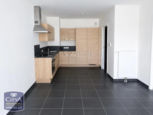 Appartement à louer 2 pièces 44.7m² Saint-Martin-Boulogne (62280)