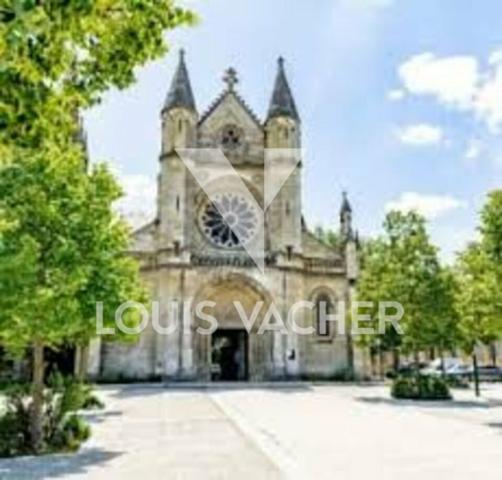 Local commercial de 100 m² à louer à Bordeaux