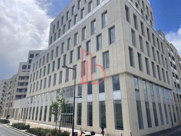 Bureau de 3038 m² à louer à Bordeaux Euratlantique