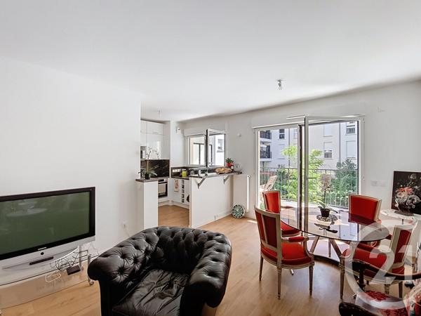 Appartement F3 à vendre  3 pièces - 63,88 m2 ST DENIS - 93