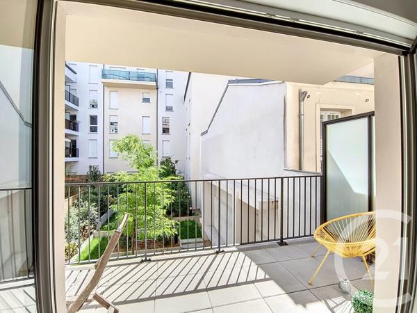 Appartement F3 à vendre  3 pièces - 63,88 m2 ST DENIS - 93