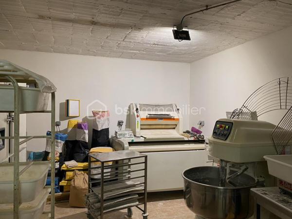 Local commercial de 103 m²