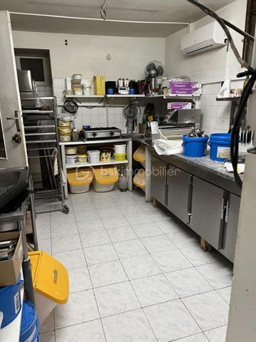 Local commercial de 103 m²