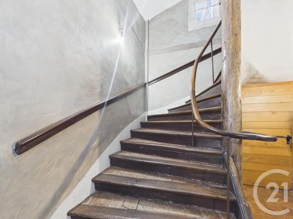 Maison à vendre  9 pièces - 360 m 2   CHARTRES  - 28