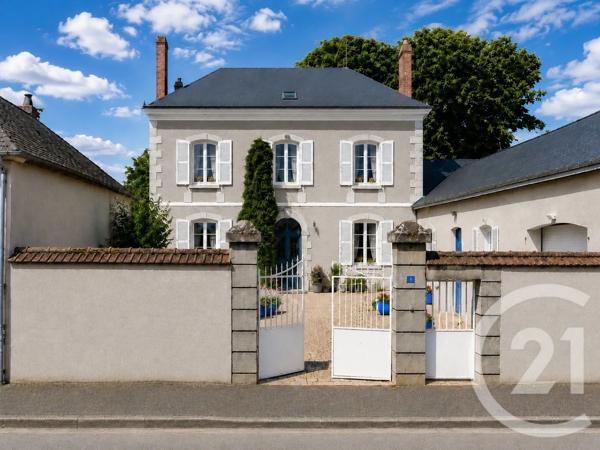 Maison à vendre  9 pièces - 360 m 2   CHARTRES  - 28