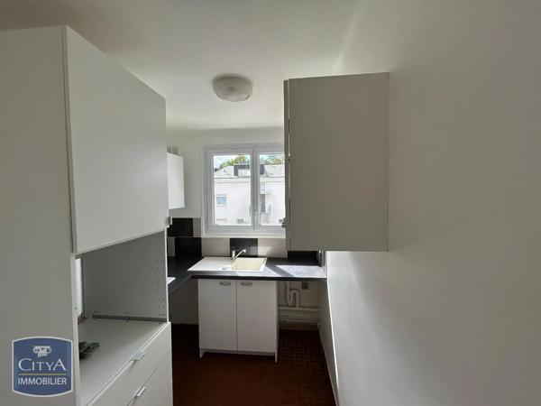 Appartement à louer 3 pièces 59.29m² Sèvres (92310)