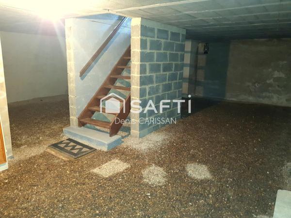 Maison 93M² 4 pièces, avec jardin, garage et cave, proche centre ville.