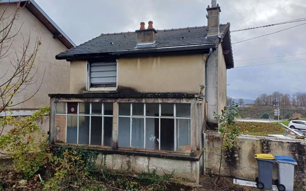 Maison à vendre    2 pièces •  Château-Thierry