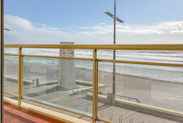 VIVANEAU – Appartement face mer au centre du Remblai