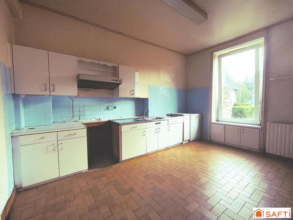 Ensemble de deux maisons à rénover