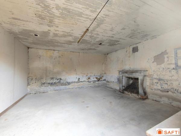 Ensemble de deux maisons à rénover