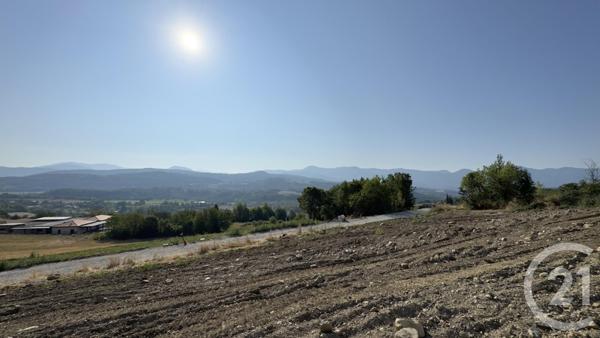 Terrain à vendre  708 m2 NEFFES - 05