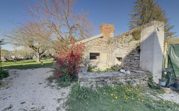 Maison à vendre    6 pièces • 132,96 m2 Quemigny-Poisot