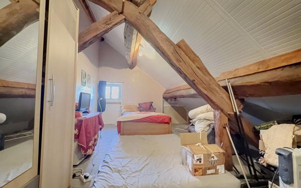 Maison à vendre    6 pièces • 132,96 m2 Quemigny-Poisot