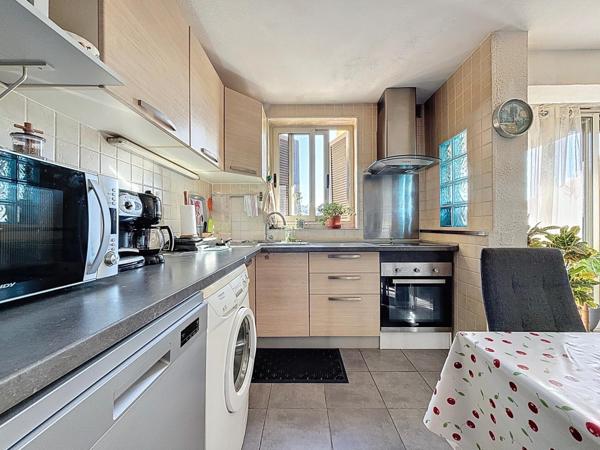 F2 traversant plein Sud au calme