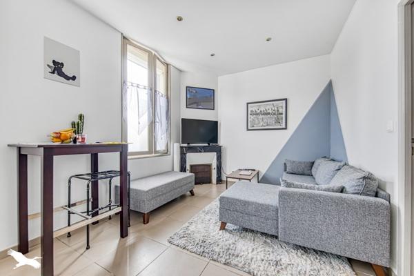 Immeuble à vendre |  Canéjan |  352 m²