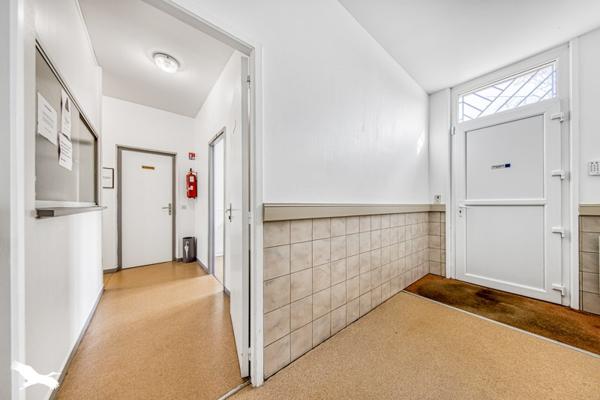 Immeuble à vendre |  Canéjan |  352 m²