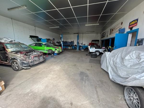 ENTREPOT 433M² SUR 1771M² DE TERRAIN  Moyen (54118)