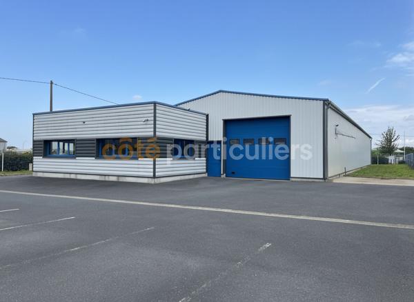 Vente
                Local d'activité555 m² - LE MOLAY LITTRY (14330)