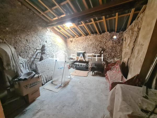 PIGNANS - MAISON DE VILLAGE 100M2, 3 CHAMBRES, COMBLES AMÉNAGEABLES, GARAGE