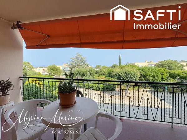 À VENDRE APPARTEMENT 3 PIÈCES  74 m²VUE MER AVEC GARAGE  35 m²  - SAINT AYGULF (83370)