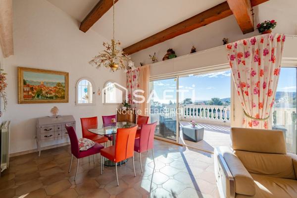 Villa Saint Aygulf vue mer exceptionnelle 230 m2