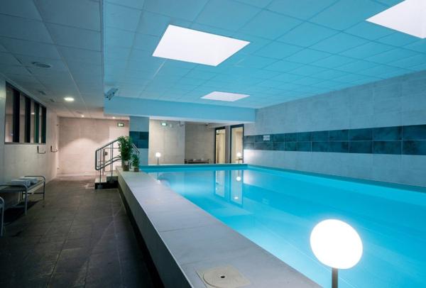 INVESTISSEMENT LOCATIF – Tours – Résidence d’Affaires Nemea Appart'Hotel Quai Victor Tours Centre - 5,53% de rentabilité