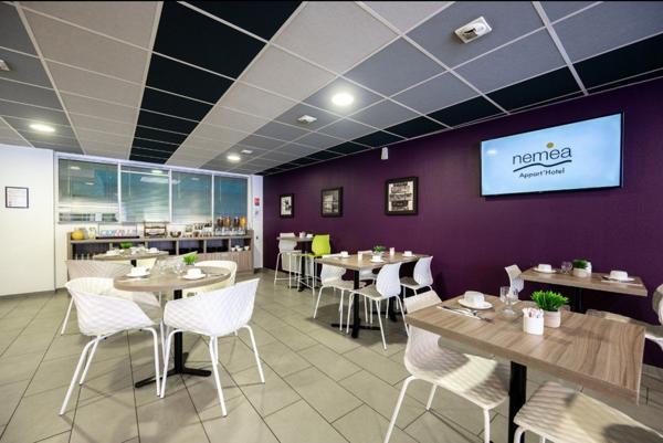 INVESTISSEMENT LOCATIF – Tours – Résidence d’Affaires Nemea Appart'Hotel Quai Victor Tours Centre - 5,53% de rentabilité