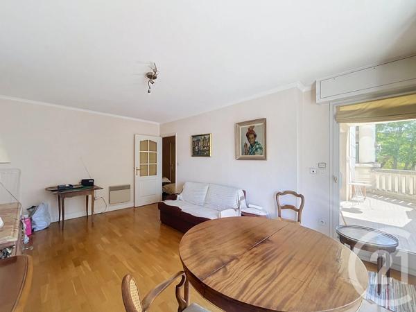 Appartement T2 à vendre  2 pièces - 51,50 m 2   DIJON  - 21