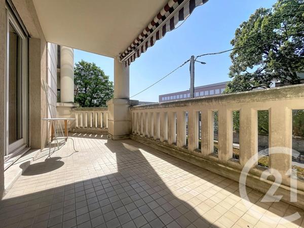 Appartement T2 à vendre  2 pièces - 51,50 m 2   DIJON  - 21