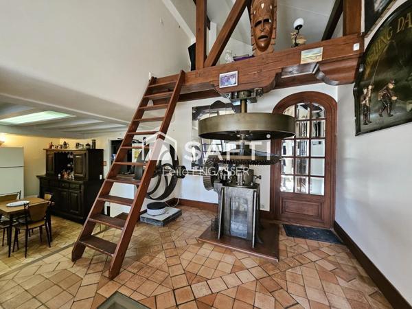 Maison familiale avec piscine, sauna