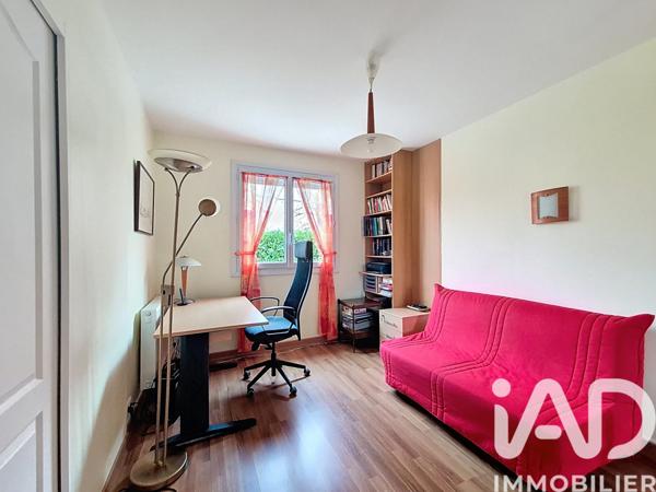 Maison à vendre 6 pièces 140 m² Le Mesnil-Saint-Denis