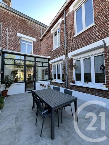 Maison à vendre  8 pièces - 218,71 m2 ST QUENTIN - 02