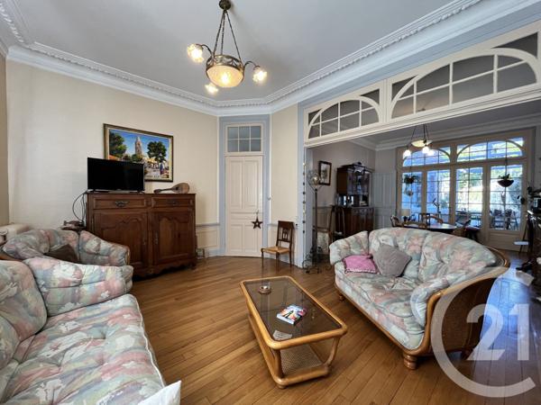 Maison à vendre  8 pièces - 218,71 m2 ST QUENTIN - 02