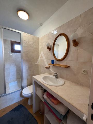 Maison familiale de 110 m² avec 4 chambres et beau terrain de 445 m²