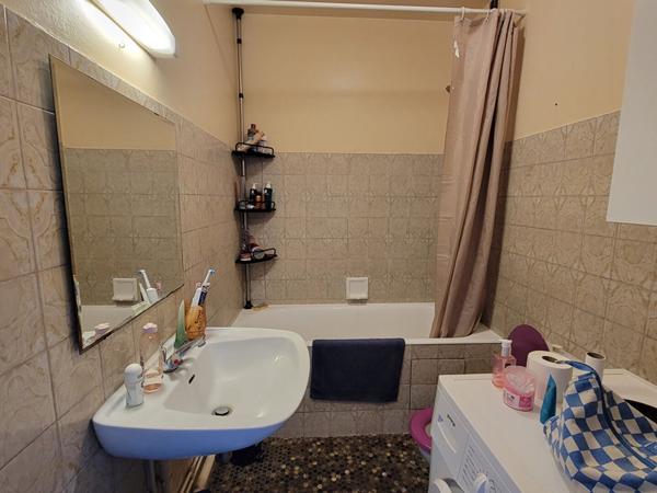 Bordeaux centre / Musée D'Aquitaine - T1 Bis loué lumineux avec balcon.