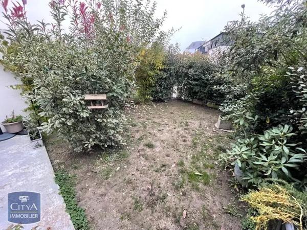 Maison à louer 4 pièces 82m² Pau (64000)