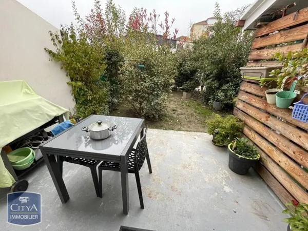 Maison à louer 4 pièces 82m² Pau (64000)