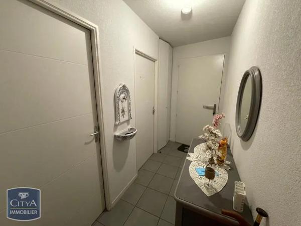 Maison à louer 4 pièces 82m² Pau (64000)