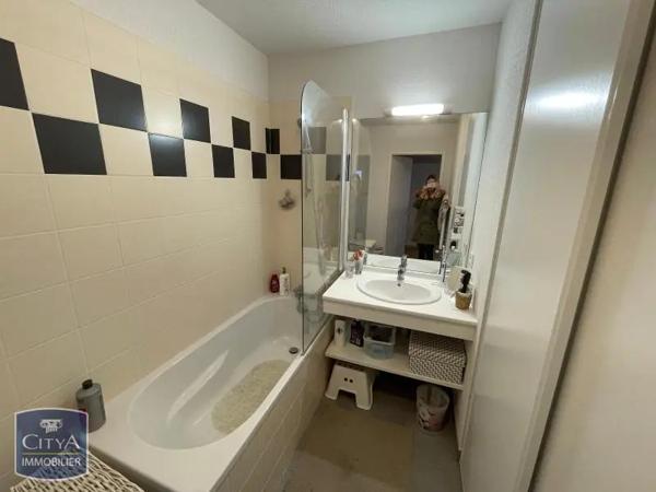 Maison à louer 4 pièces 82m² Pau (64000)