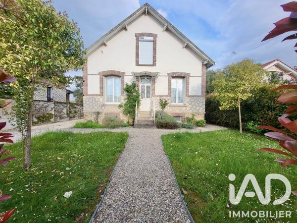 Maison à vendre 4 pièces 157,96 m² Saint-Julien-du-Sault