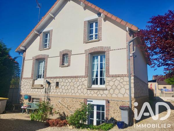 Maison à vendre 4 pièces 157,96 m² Saint-Julien-du-Sault
