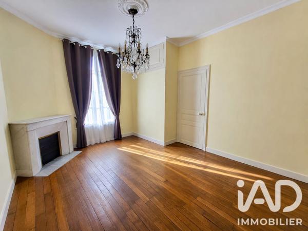 Maison à vendre 4 pièces 157,96 m² Saint-Julien-du-Sault