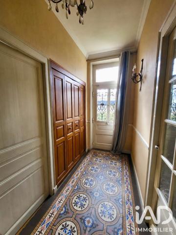 Maison à vendre 4 pièces 157,96 m² Saint-Julien-du-Sault